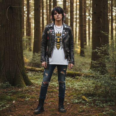 Yellowjackets Unisex T-Shirt (White)